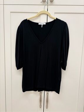 Frame Denim Black V-Neck Relaxed Short Sleeve Tee